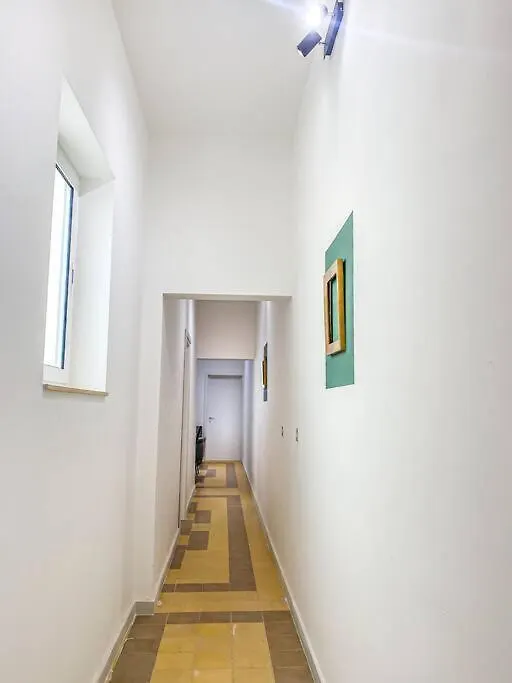Moonstone Manor 3- Sliema Strand, Gzira Apartment